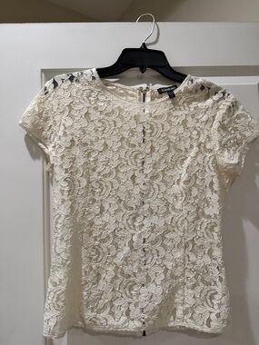 bebe Cream Floral Lace Cap Sleeve Top
